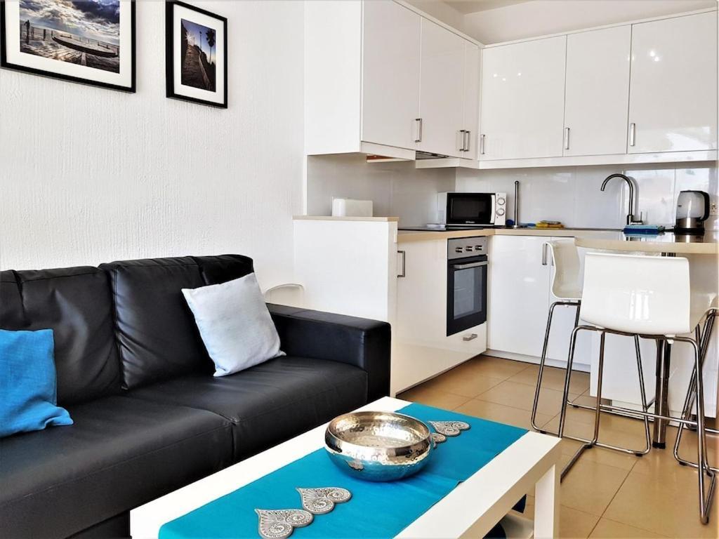 Edificio Verdemar - Stunning 1 Bed Apartment With Pool & Sea Views Nerja Luaran gambar