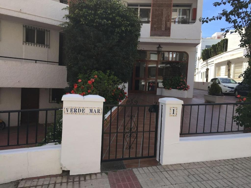 Edificio Verdemar - Stunning 1 Bed Apartment With Pool & Sea Views Nerja Luaran gambar