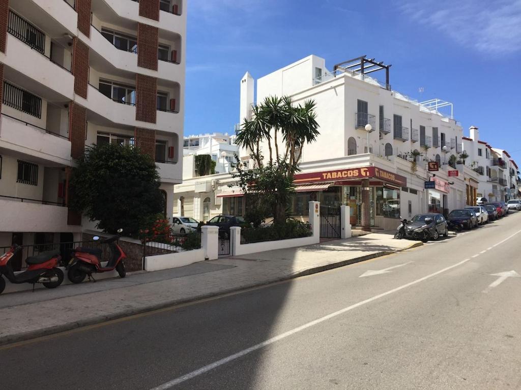 Edificio Verdemar - Stunning 1 Bed Apartment With Pool & Sea Views Nerja Luaran gambar