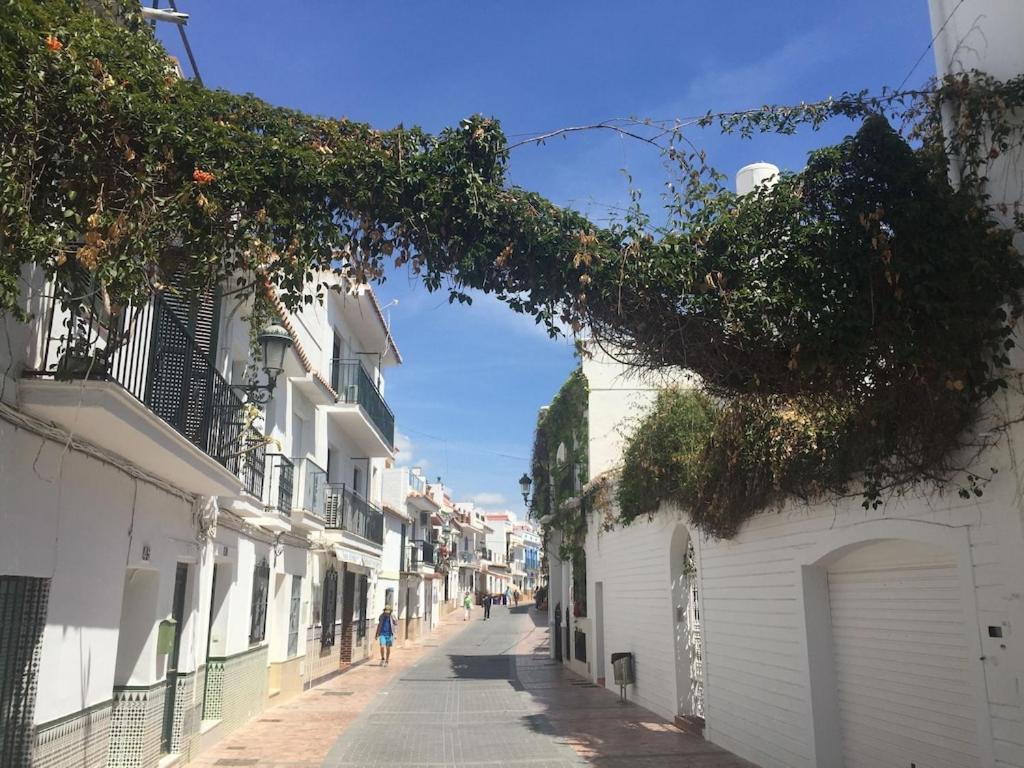 Edificio Verdemar - Stunning 1 Bed Apartment With Pool & Sea Views Nerja Luaran gambar