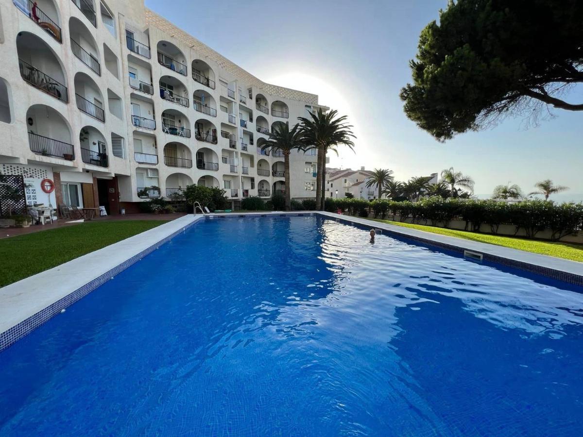 Edificio Verdemar - Stunning 1 Bed Apartment With Pool & Sea Views Nerja Luaran gambar